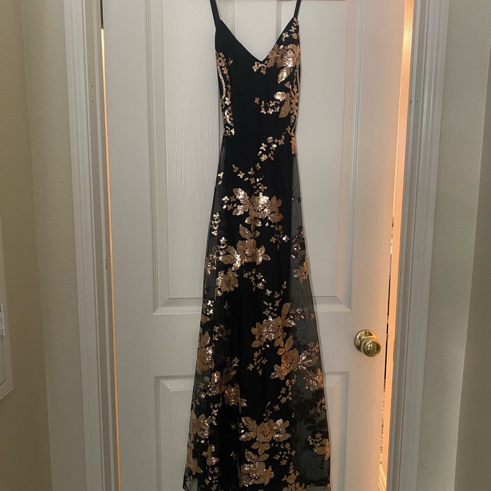 Elegant Black and Gold Floral Evening Dress